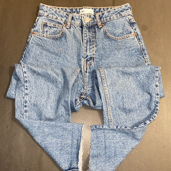 Zara Size 4 Washout Ankle Crop High Rise Denim Jeans - Picture 4 of 14